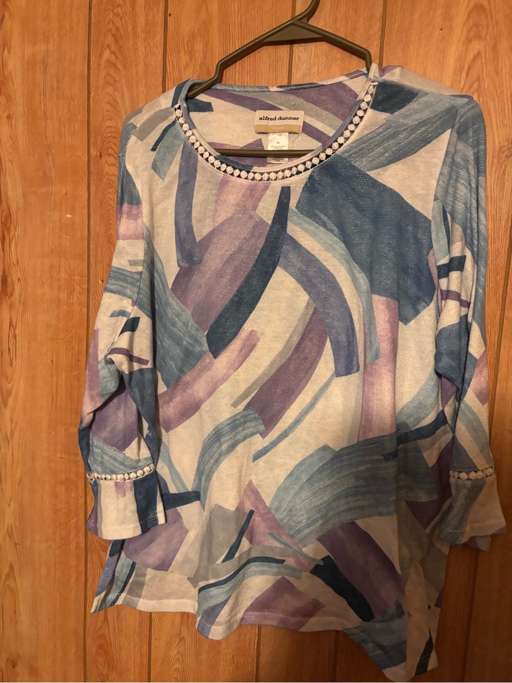 Alfred Dunner Blue & Lavender Abstract Brushstroke Scoop Neck Top